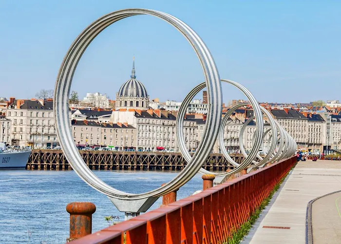 Le Nautilus-chaleureux Appart-terrasse Et Parking * Nantes